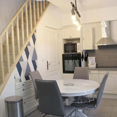 Le Nid Marignais - Duplex Au Coeur Du Centre-ville 公寓 Marigny-le-Lozon