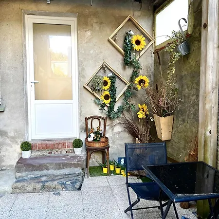 Le Nid Marignais - Duplex Au Coeur Du Centre-ville * Marigny-le-Lozon